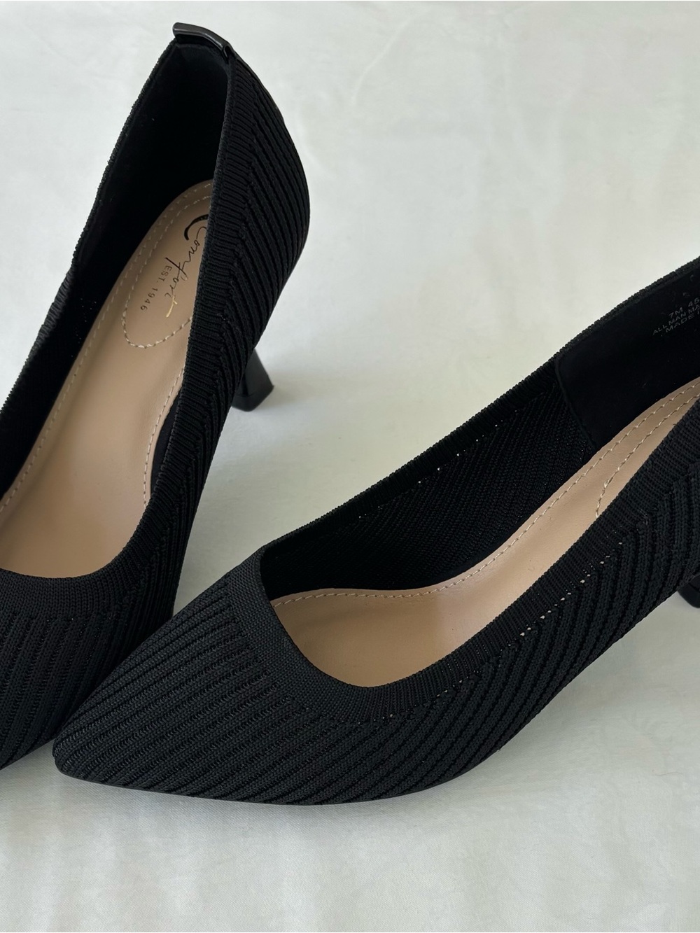 C Comfort, Est. 1946, black, kitten heel, 7, flexible knit body, never worn